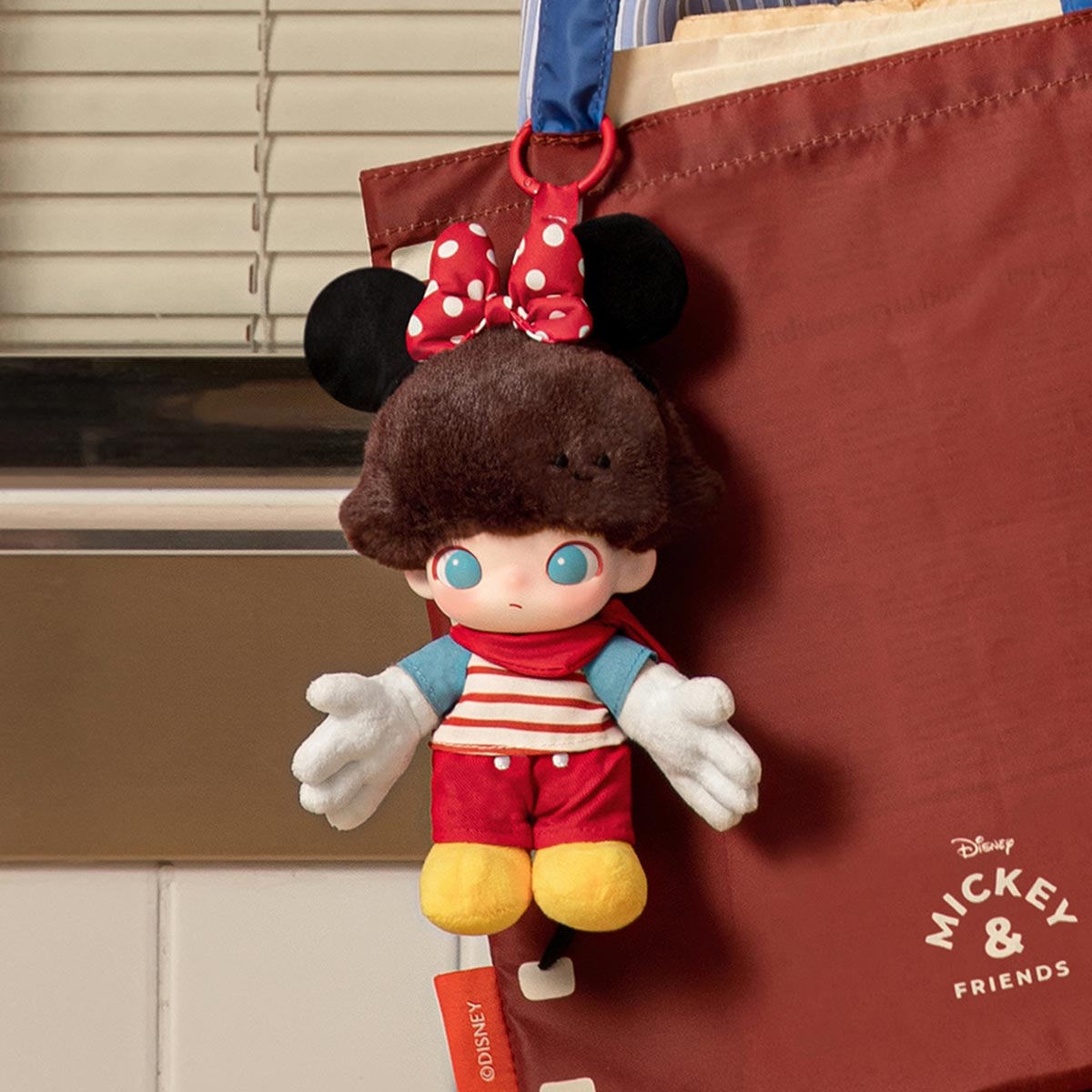 Pop Mart DIMOO WORLD × DISNEY Series-Vinyl Plush Keychain Blind Box